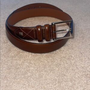 Johnston & Murphy Mens  Leather Saddle Tan Dress Belt Size 40